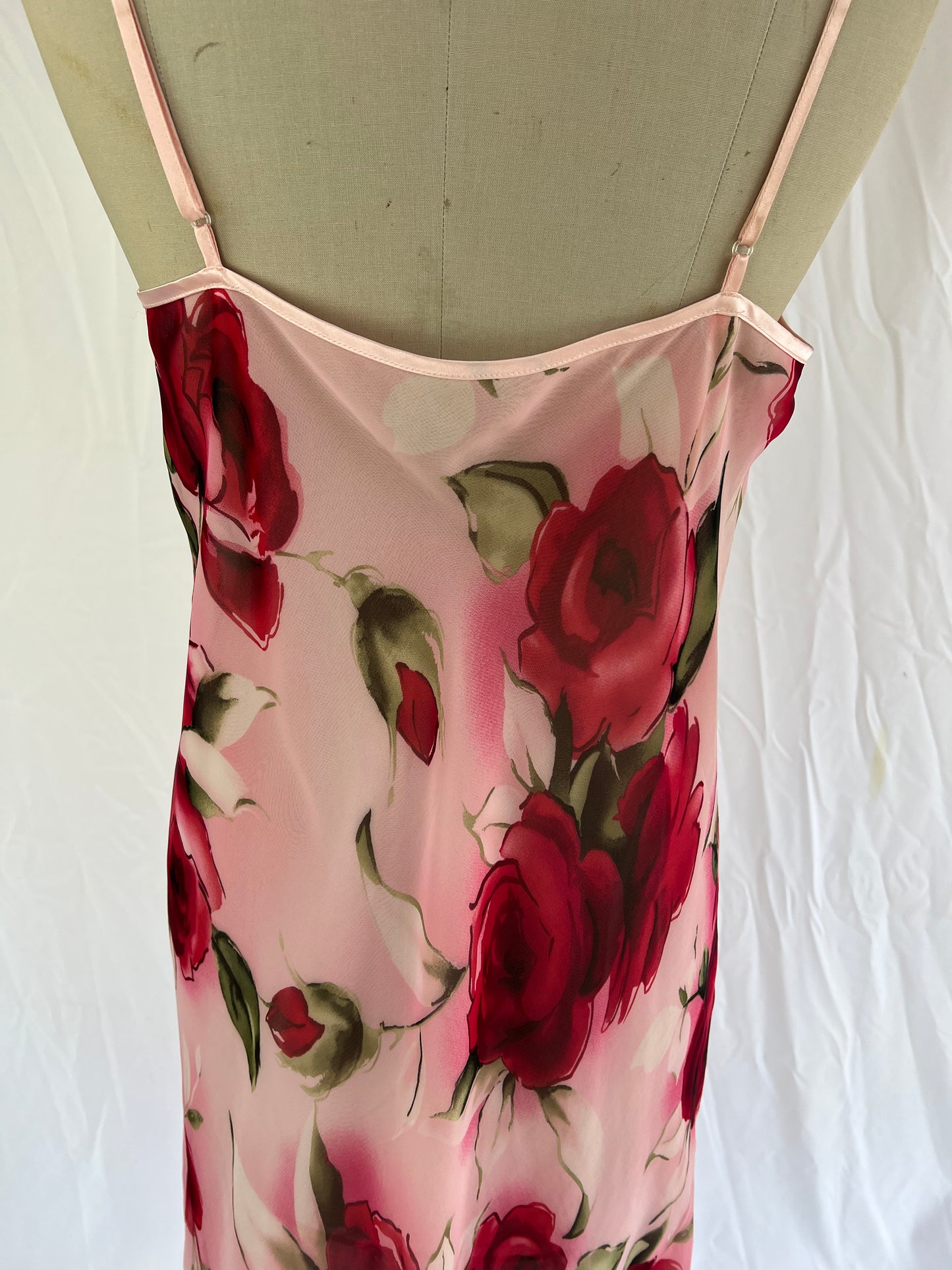 Romantic Pink Maxi Nightgown with Large Red Roses and Double Panel Chiffon