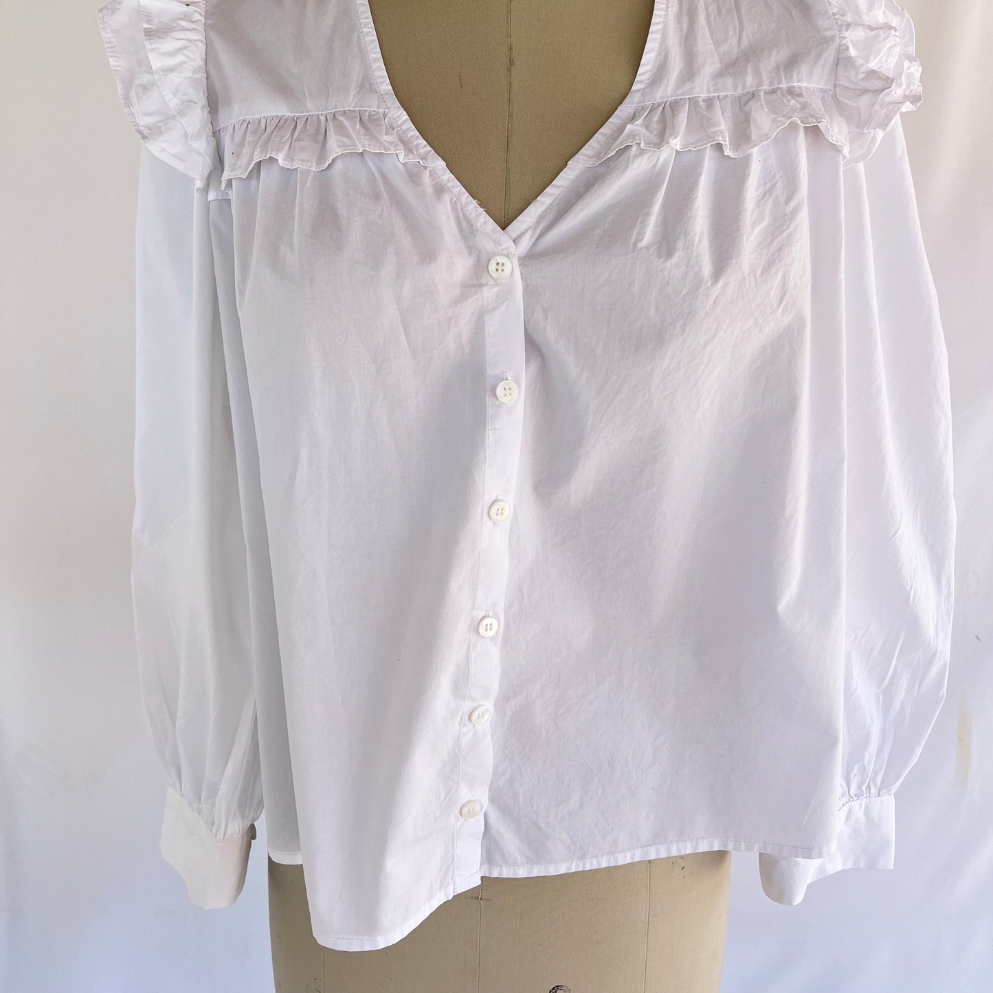 Pomander Place 100% Cotton Ruffled Shoulder Button Down Blouse